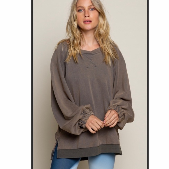 Washed Charcoal x detailed back sweatshirt - Picture 2 of 5